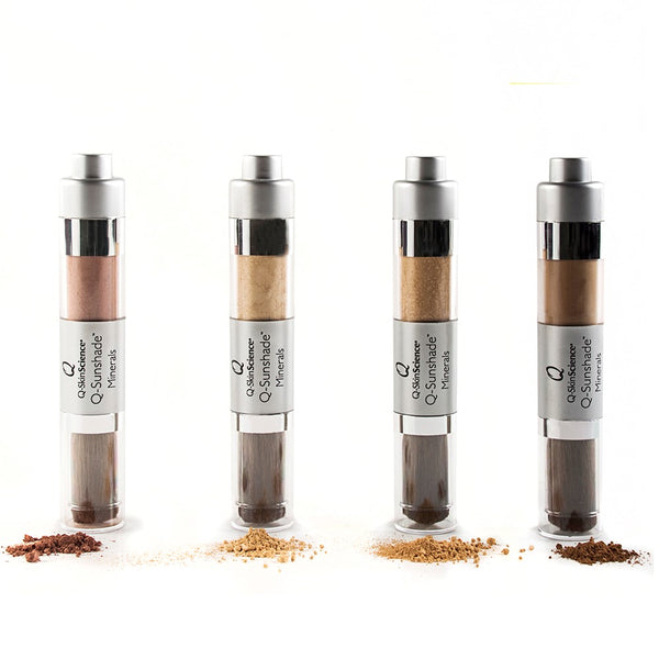 Q-Sunshade™ Minerals Powder Brush
